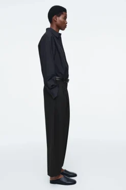 New COS PLEATED BARREL-LEG WOOL-BLEND PANTS BLACK