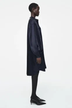Outlet COS PLEATED-DETAIL SATIN MIDI DRESS NAVY