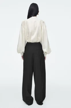 Sale COS PLEATED-DETAIL SATIN SHIRT CHAMPAGNE