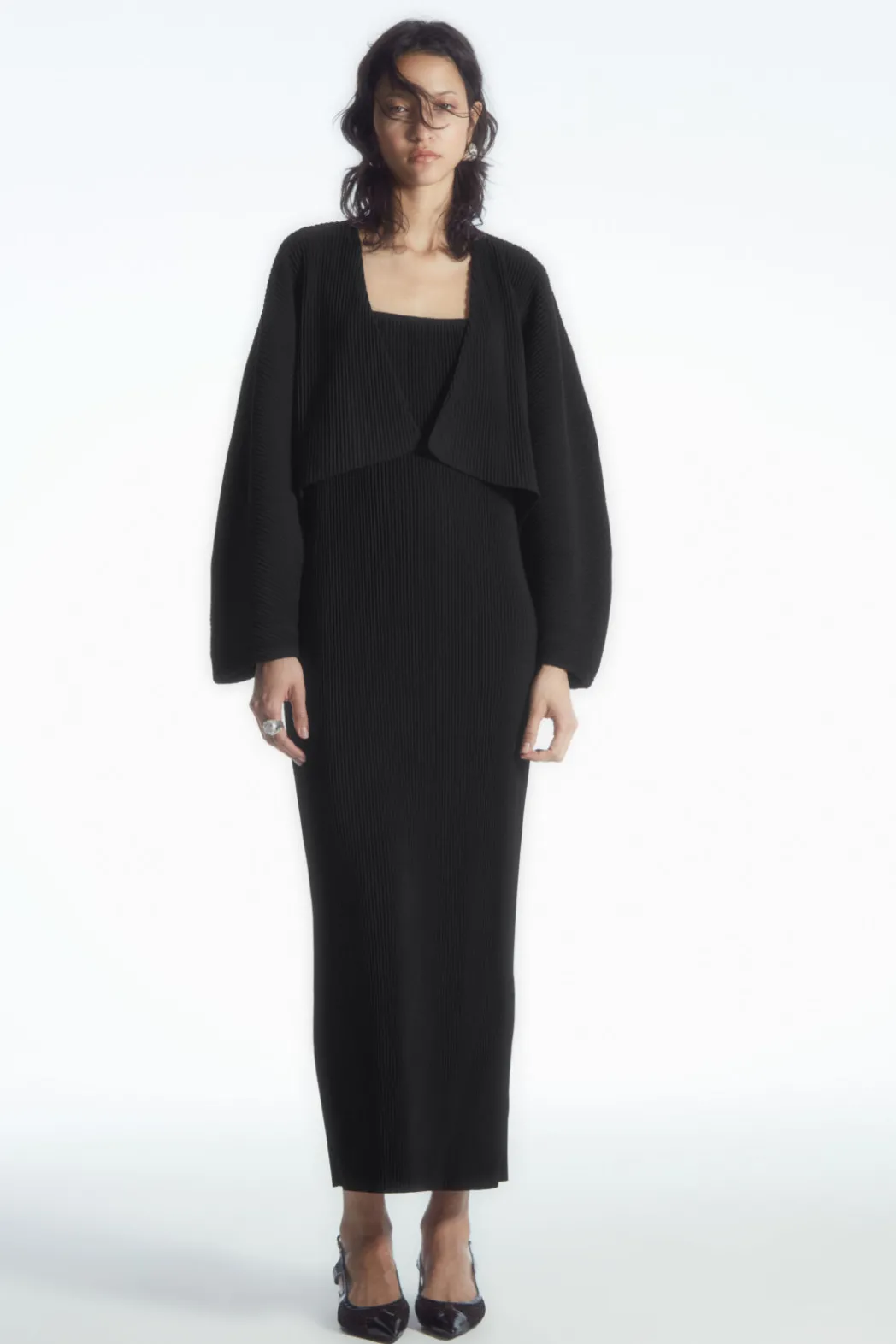 Sale COS PLISSÉ MIDI SLIP DRESS BLACK