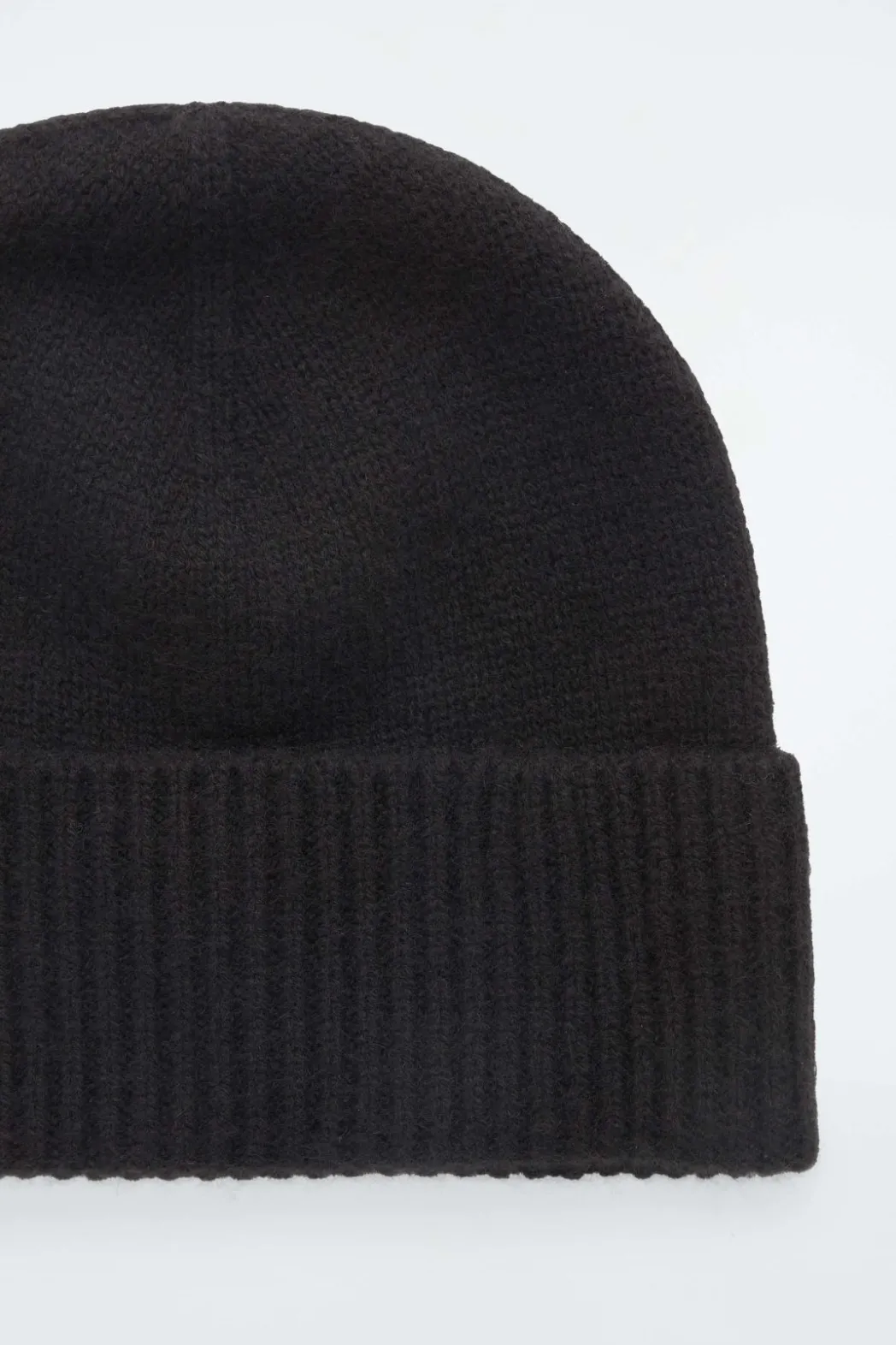 COS PURE CASHMERE BEANIE BLACK