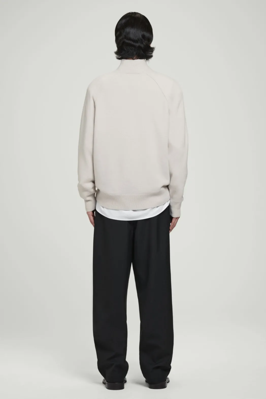 Outlet COS PURE CASHMERE FUNNEL-NECK SWEATER IVORY