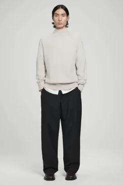 Outlet COS PURE CASHMERE FUNNEL-NECK SWEATER IVORY