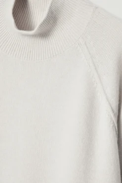 Outlet COS PURE CASHMERE FUNNEL-NECK SWEATER IVORY