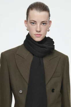 Sale COS PURE CASHMERE SCARF BLACK