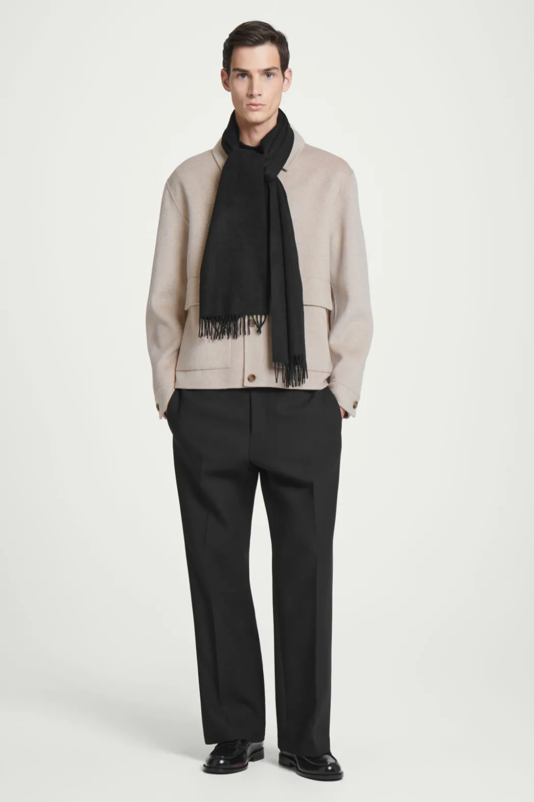 Discount COS PURE CASHMERE SCARF BLACK