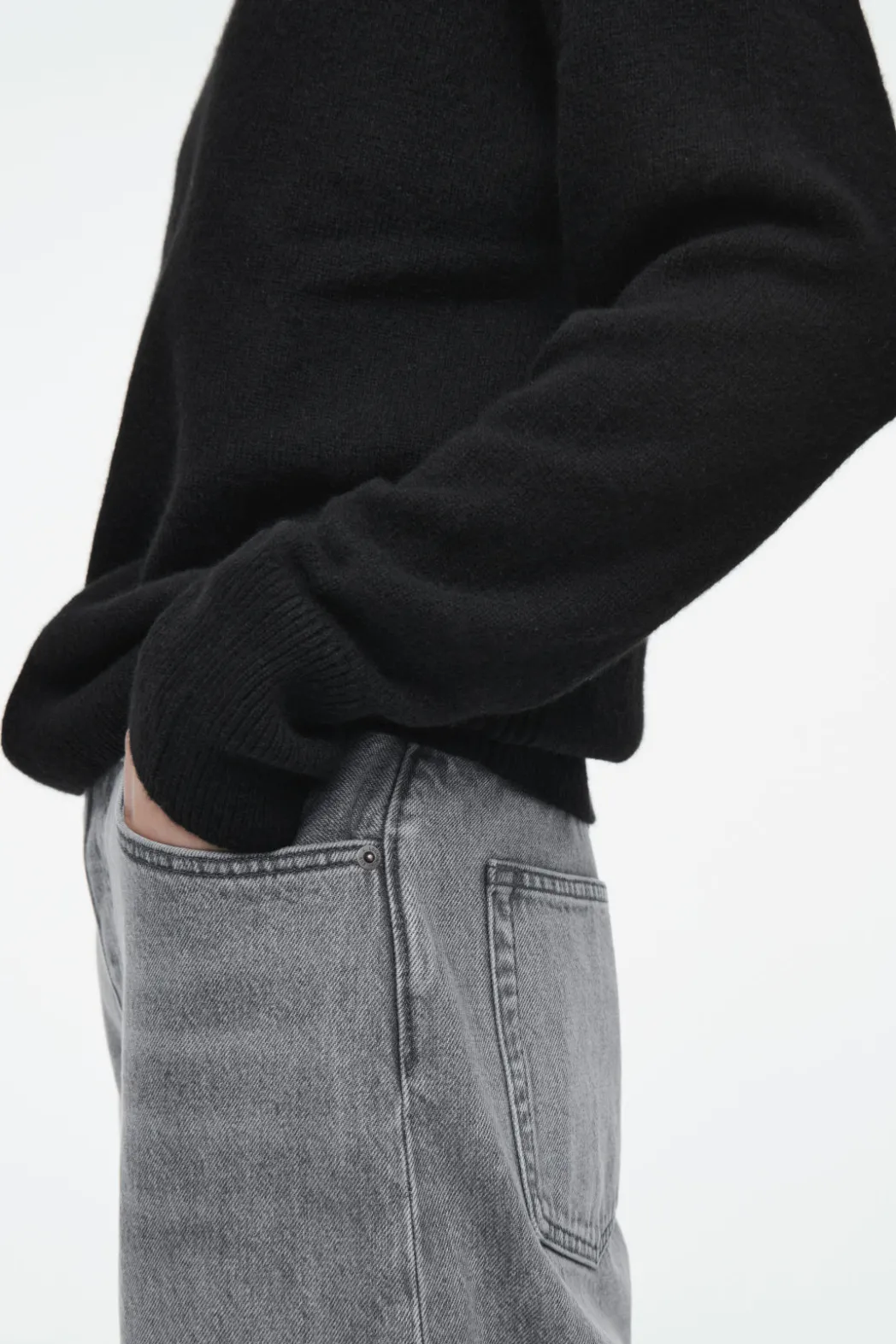 Best COS PURE CASHMERE SWEATER BLACK