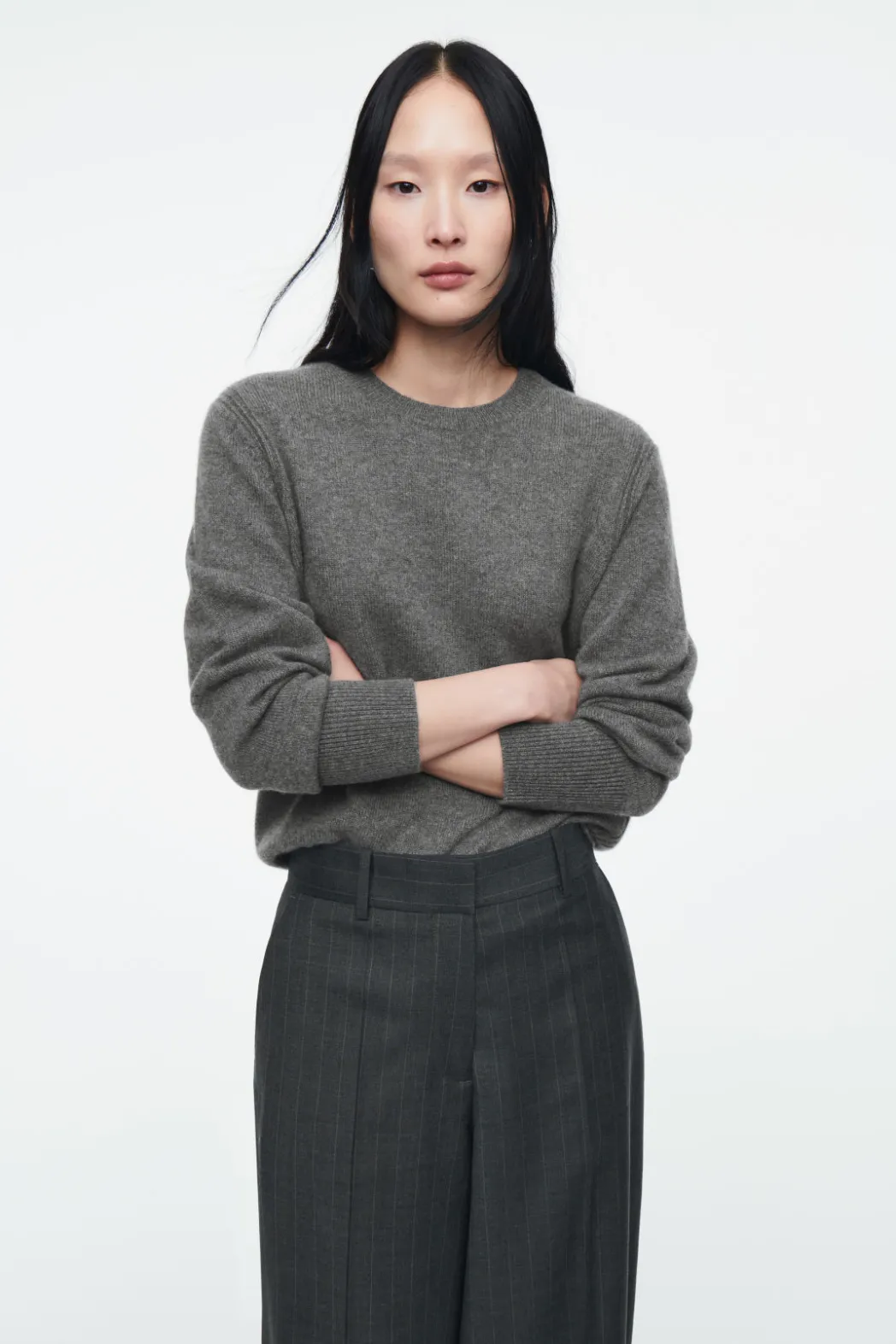 New COS PURE CASHMERE SWEATER GRAY