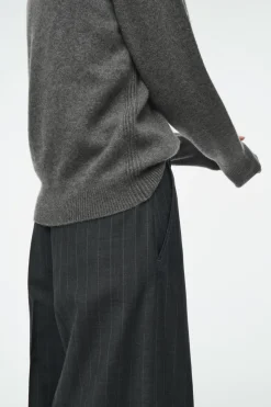 New COS PURE CASHMERE SWEATER GRAY