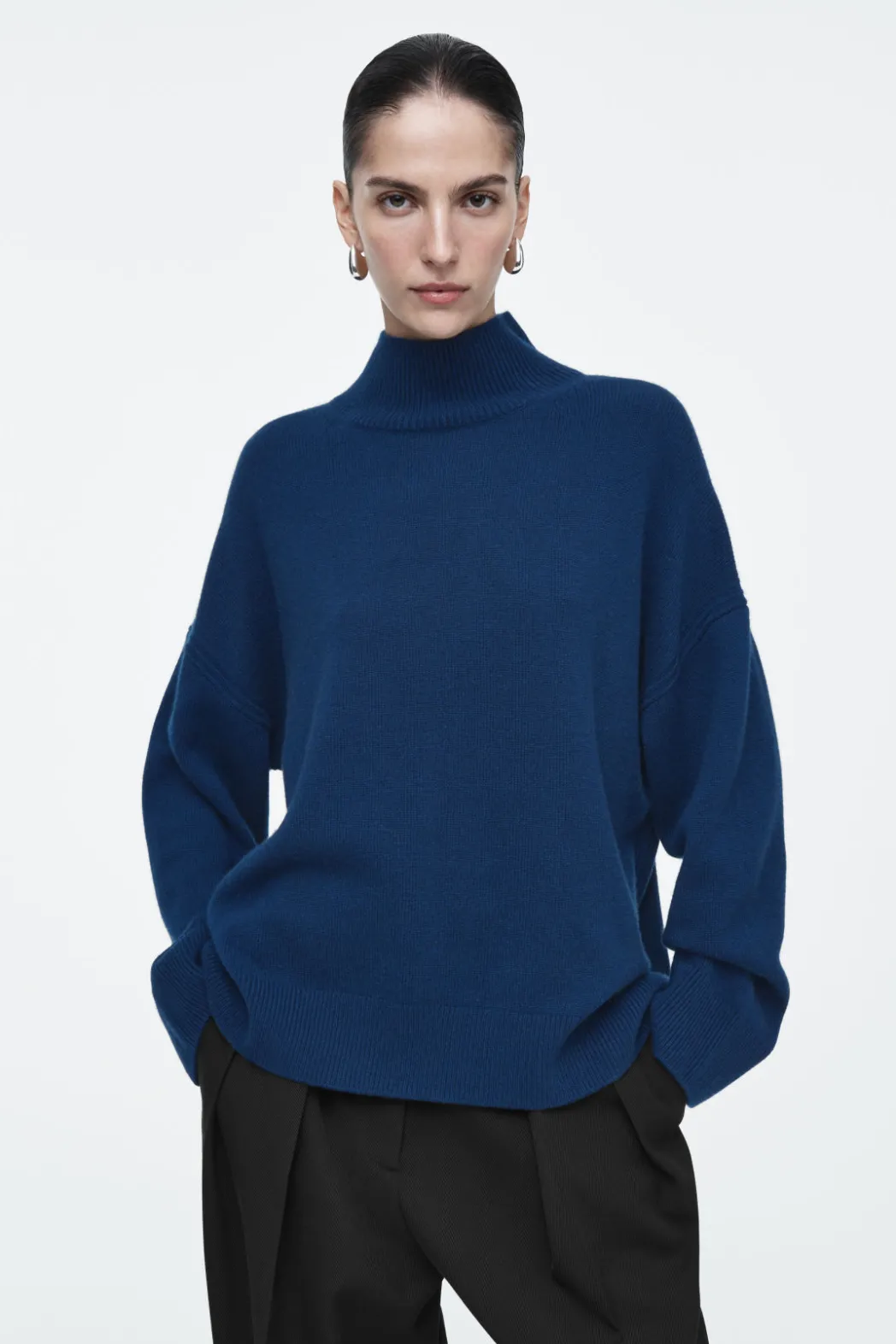 Sale COS PURE CASHMERE TURTLENECK SWEATER DARK BLUE