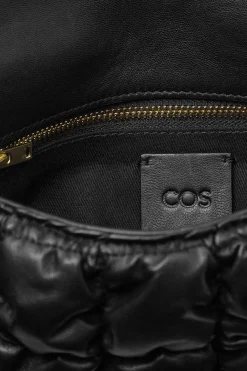 Best COS QUILTED CROSSBODY - LEATHER BLACK