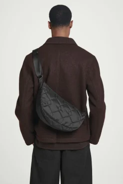 Best COS QUILTED CROSSBODY BAG - NYLON BLACK