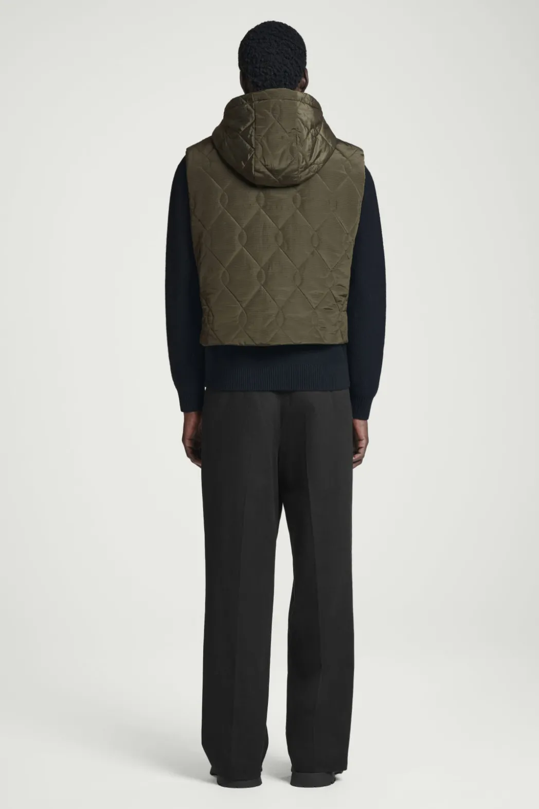 Best COS QUILTED HOODED HYBRID VEST DARK GREEN