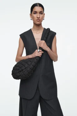 Sale COS QUILTED MESSENGER BLACK