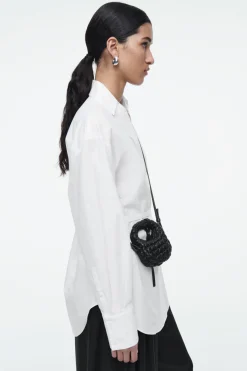 Hot COS QUILTED NANO CROSSBODY - LEATHER BLACK