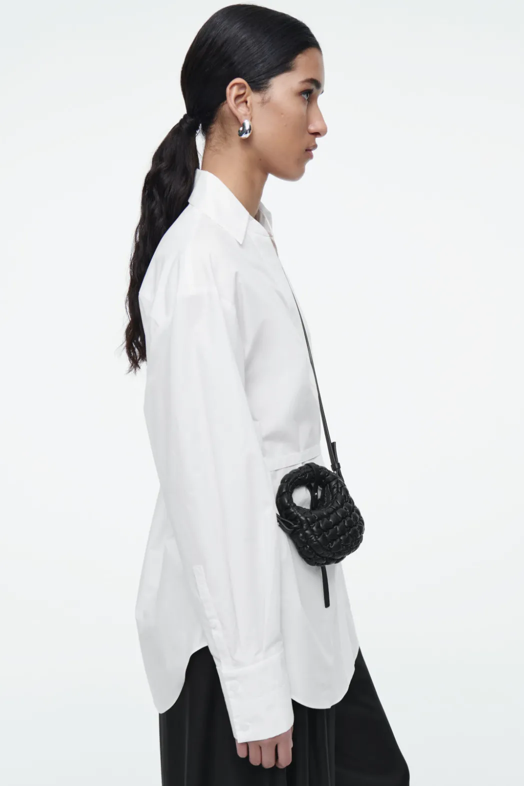 Hot COS QUILTED NANO CROSSBODY - LEATHER BLACK