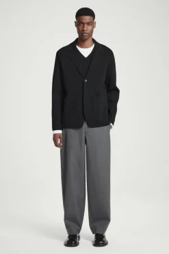 Sale COS REGULAR KNITTED MERINO-WOOL BLAZER BLACK