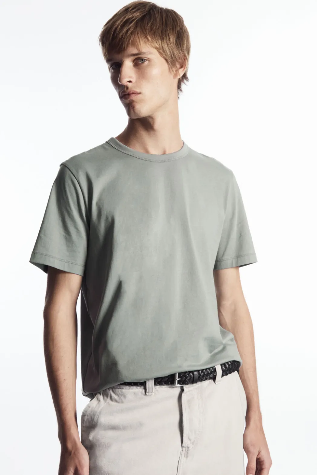 Best COS REGULAR LIGHTWEIGHT BRUSHED-COTTON T-SHIRT DUSTY GREEN