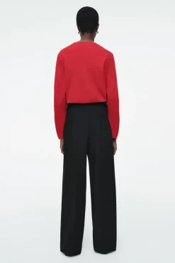 COS REGULAR LONG-SLEEVED T-SHIRT RED