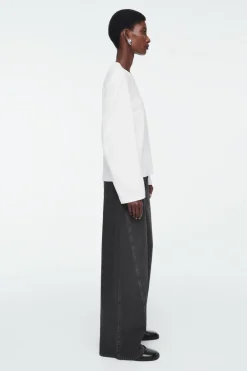 Discount COS REGULAR LONG-SLEEVED T-SHIRT WHITE
