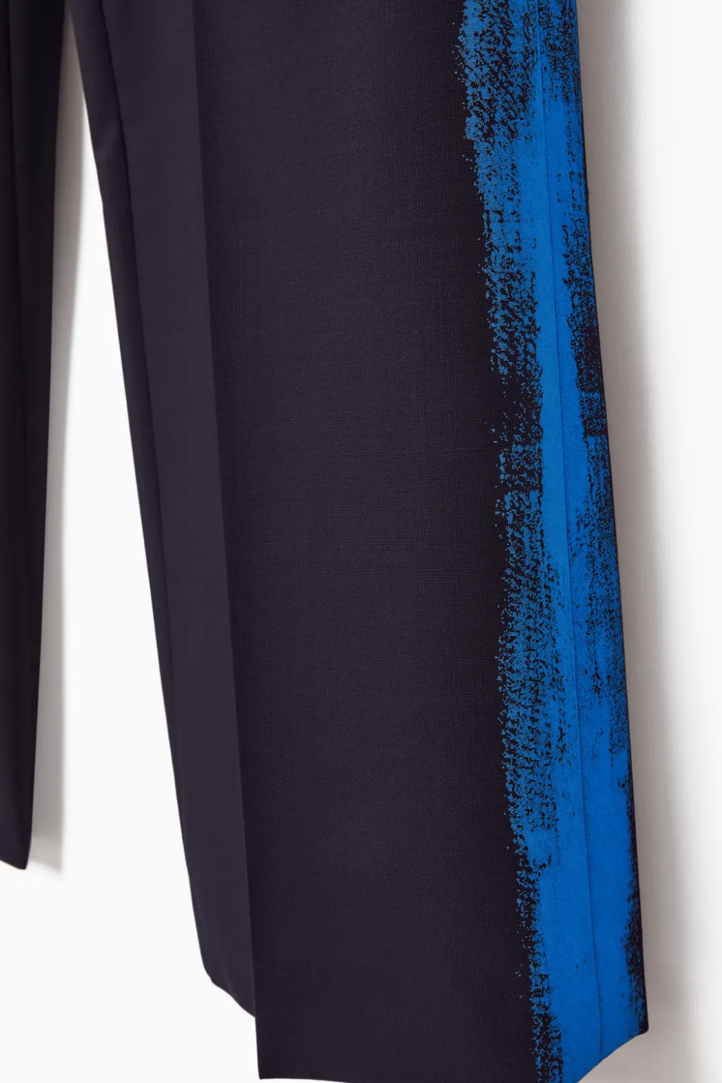 Best COS REGULAR PAINTED STRAIGHT-LEG WOOL PANTS NAVY / BRIGHT BLUE