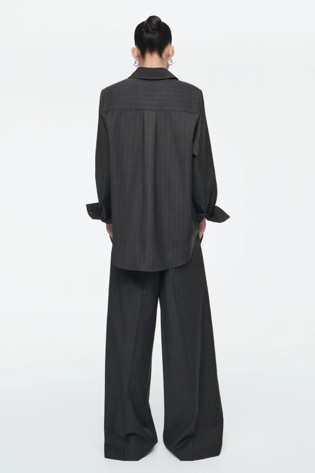 Sale COS REGULAR PINSTRIPED WOOL WIDE-LEG PANTS DARK GRAY / PINSTRIPED