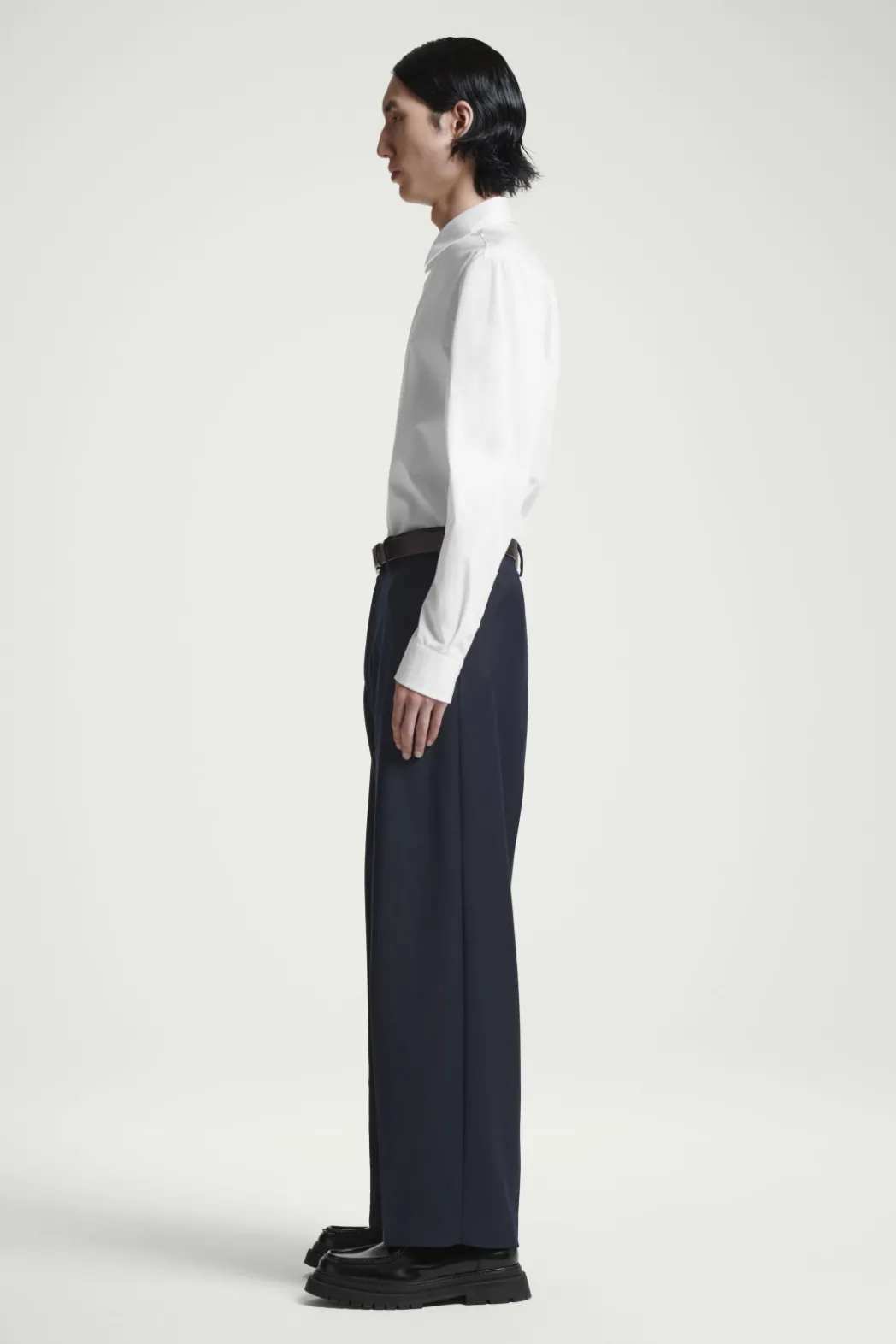 Discount COS REGULAR TAILORED COTTON SHIRT WHITE