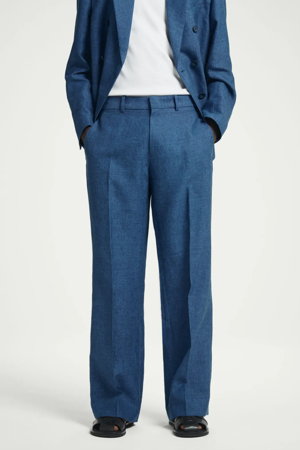 Clearance COS REGULAR TAILORED LINEN FLARED PANTS BLUE