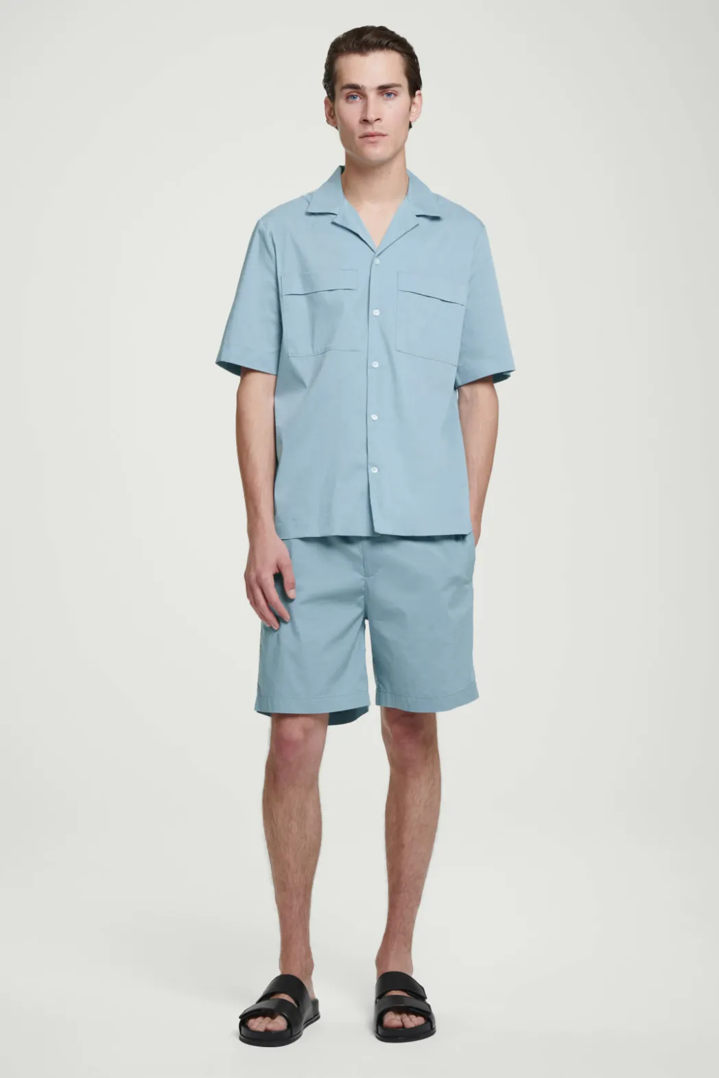 Discount COS REGULAR UTILITY COTTON SHORT-SLEEVED SHIRT LIGHT BLUE