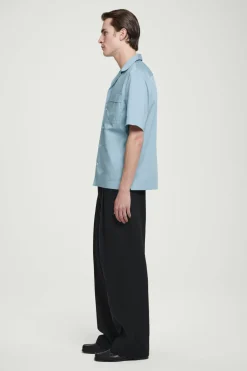 Discount COS REGULAR UTILITY COTTON SHORT-SLEEVED SHIRT LIGHT BLUE