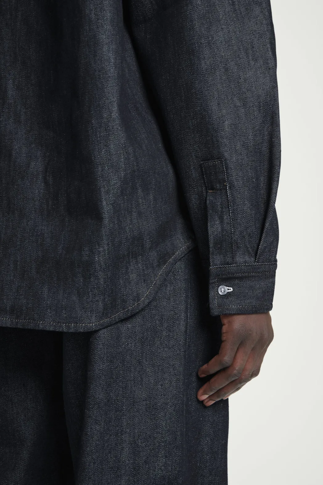 New COS RELAXED DENIM SHIRT RAW INDIGO