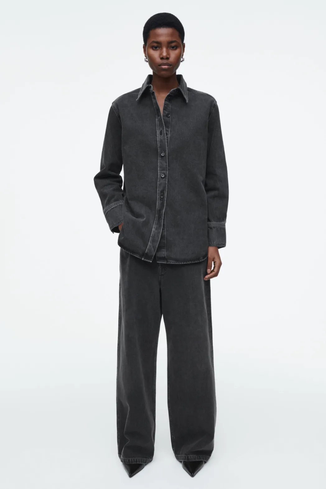 COS RELAXED DENIM SHIRT WASHED BLACK