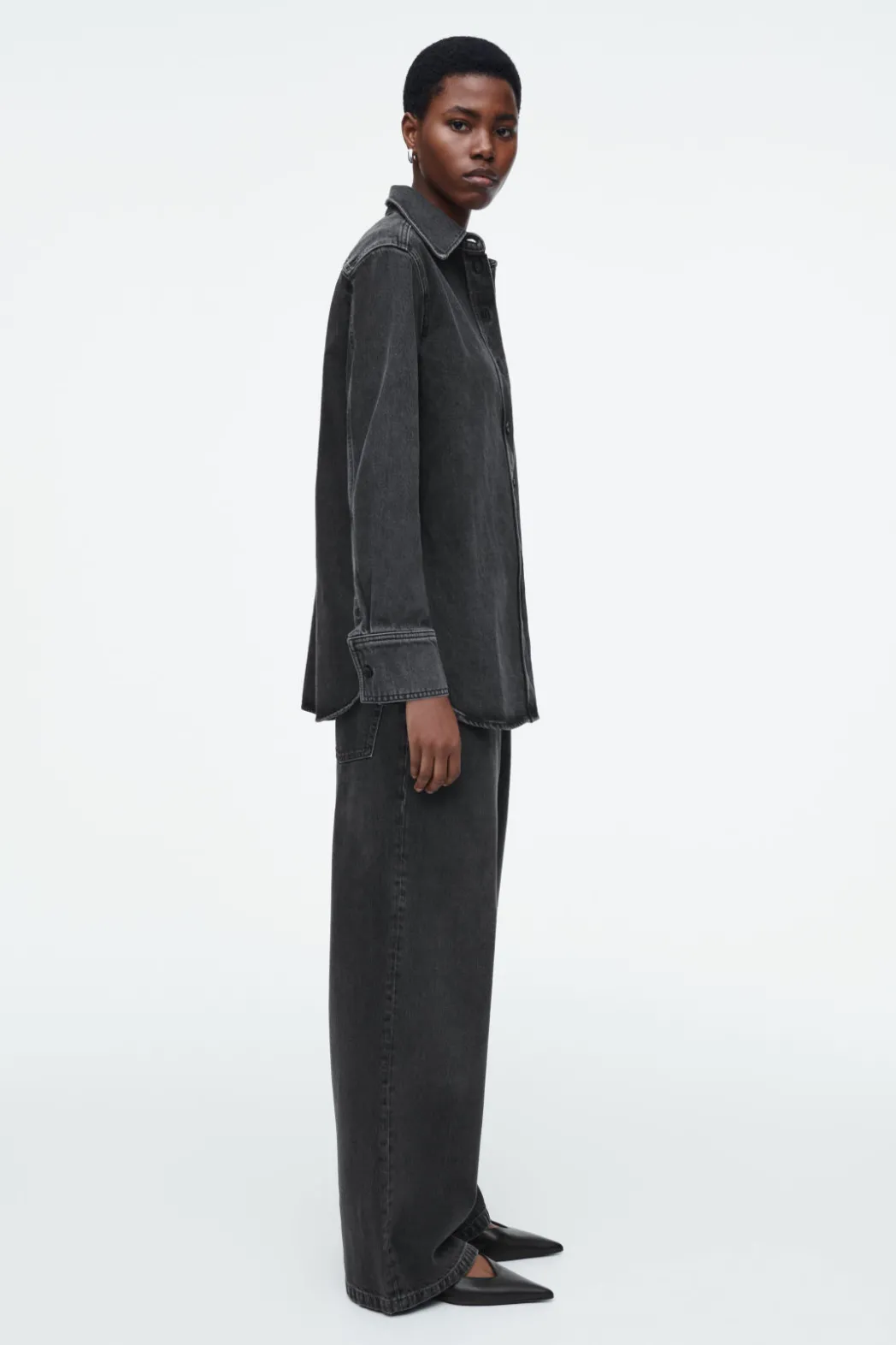 COS RELAXED DENIM SHIRT WASHED BLACK