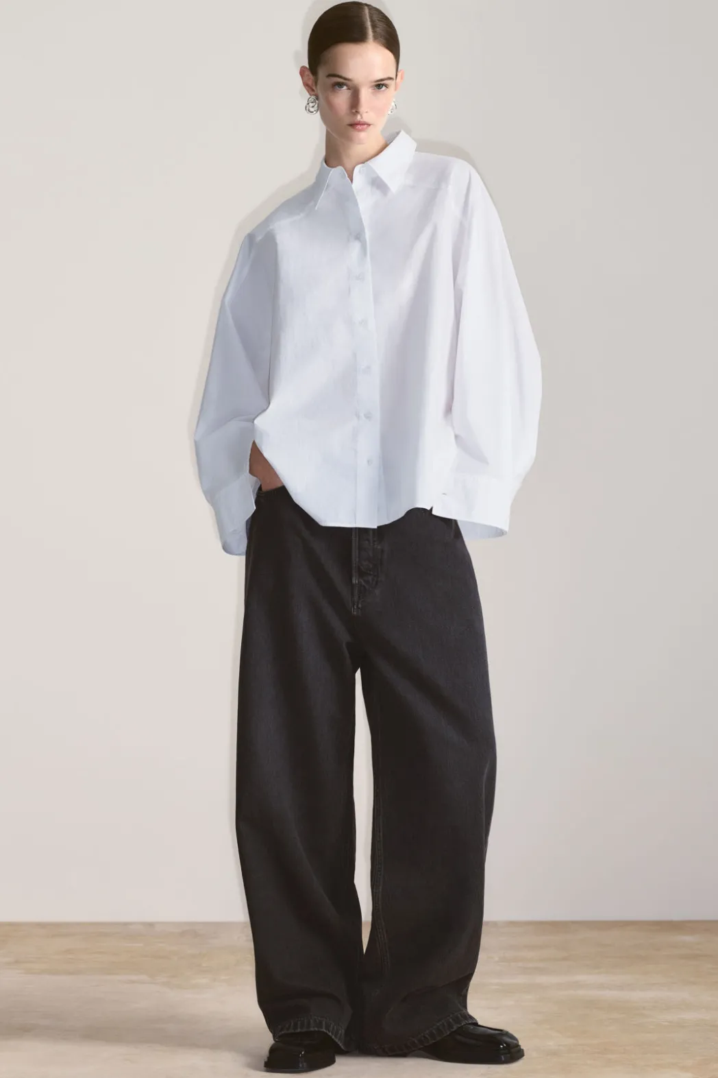 Clearance COS RELAXED DOUBLE-CUFF SHIRT WHITE