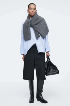 COS RELAXED DOUBLE-CUFF SHIRT LIGHT BLUE