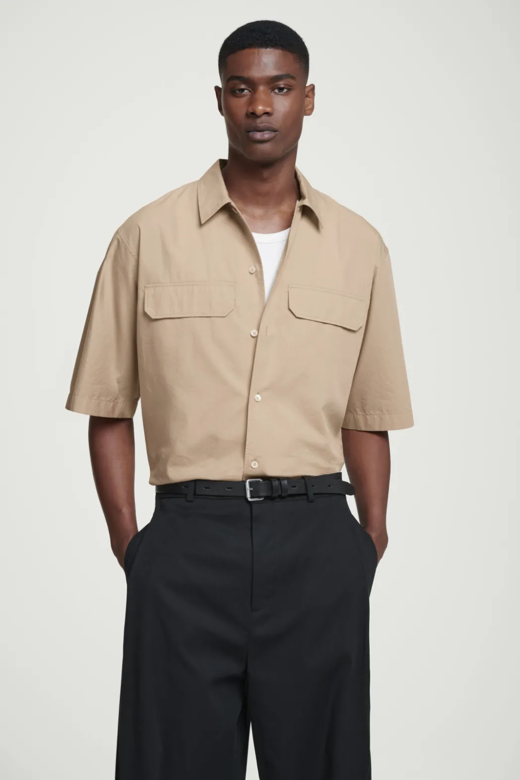 Hot COS RELAXED FLAP-POCKET UTILITY SHIRT BEIGE