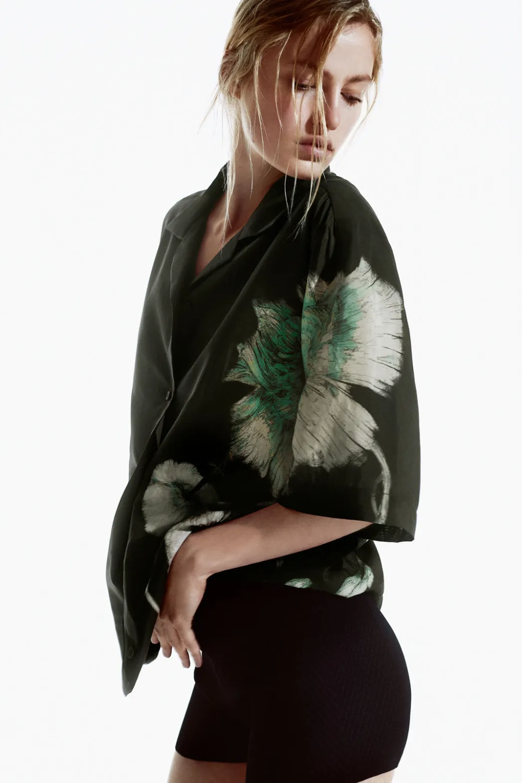 Best COS RELAXED FLORAL RESORT SHIRT CHARCOAL / FLORAL