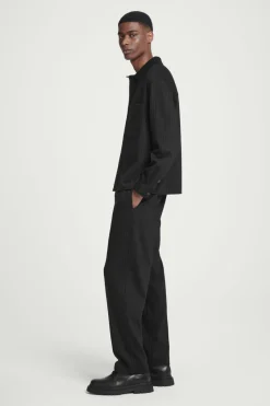 Outlet COS RELAXED PINSTRIPED WOOL-BLEND JERSEY SHIRT BLACK / PINSTRIPED