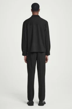 Outlet COS RELAXED PINSTRIPED WOOL-BLEND JERSEY SHIRT BLACK / PINSTRIPED