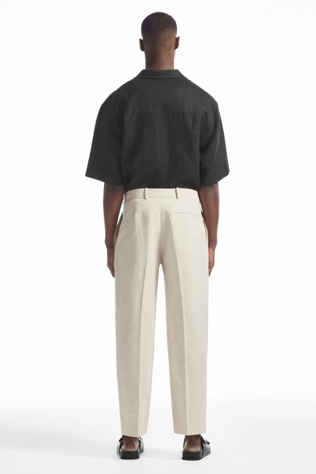 New COS RELAXED PLEATED LINEN STRAIGHT-LEG PANTS LIGHT BEIGE