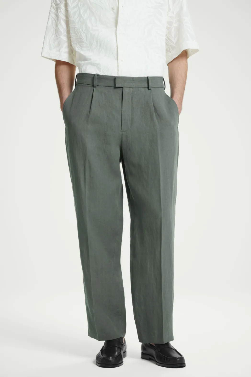 Clearance COS RELAXED PLEATED LINEN STRAIGHT-LEG PANTS GREEN