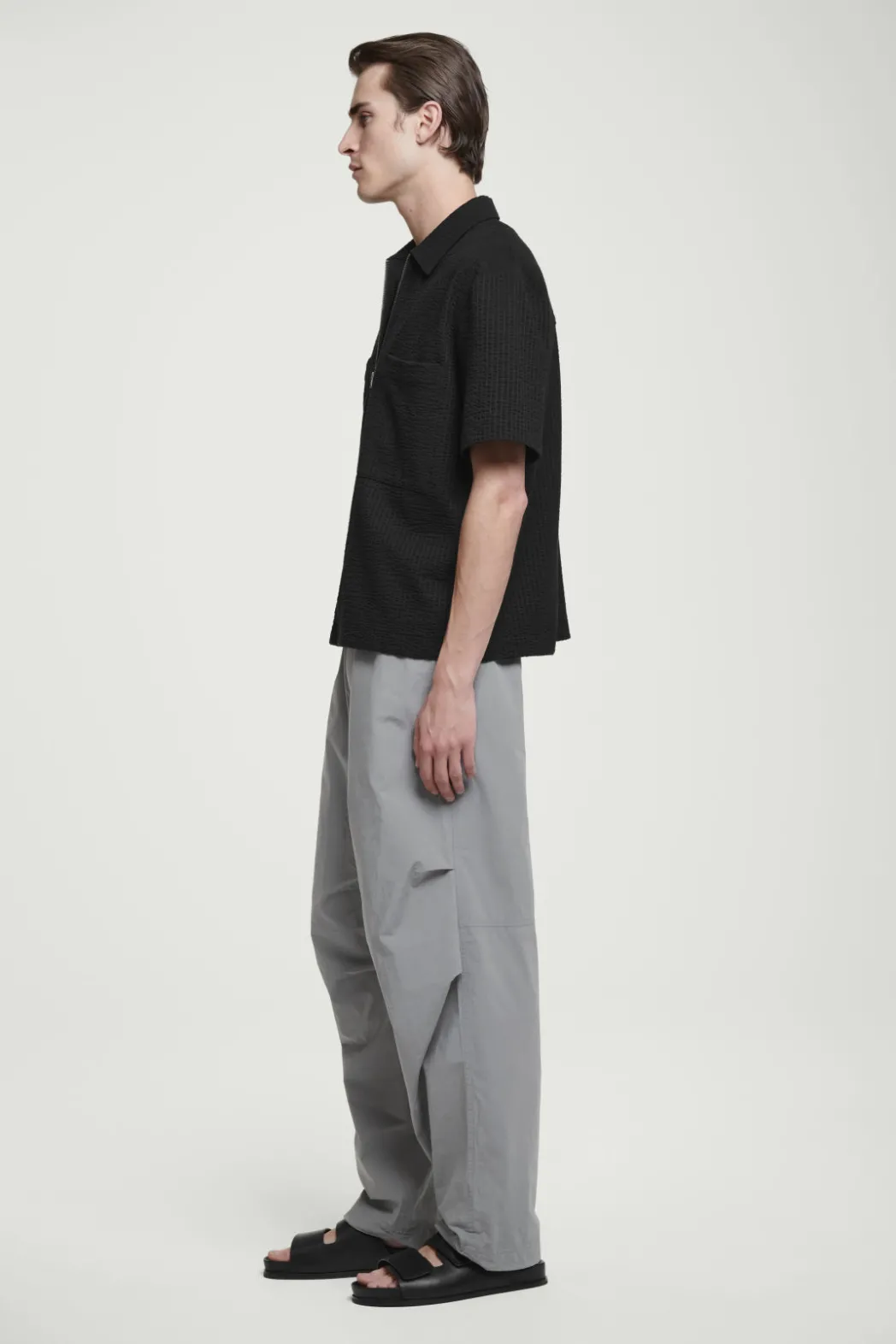 Clearance COS RELAXED SEERSUCKER COTTON ZIPPED SHIRT BLACK