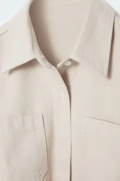 COS RELAXED SHORT-SLEEVED DENIM SHIRT BEIGE