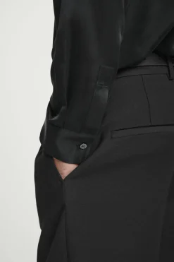 Discount COS RELAXED SILK SHIRT BLACK