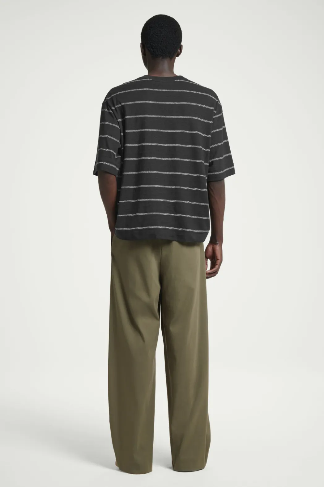 Discount COS RELAXED STRIPED HEMP-JERSEY T-SHIRT BLACK / STRIPED