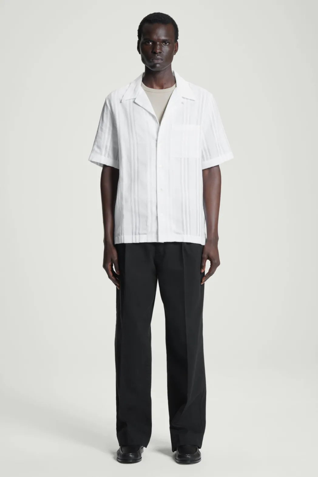 Hot COS RELAXED STRIPE-JACQUARD COTTON SHORT-SLEEVED SHIRT WHITE