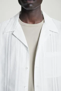 Hot COS RELAXED STRIPE-JACQUARD COTTON SHORT-SLEEVED SHIRT WHITE