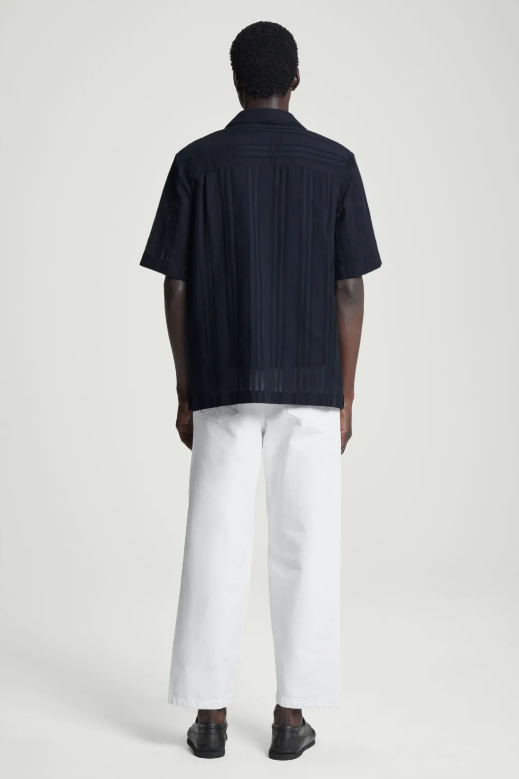 Hot COS RELAXED STRIPE-JACQUARD COTTON SHORT-SLEEVED SHIRT NAVY BLUE