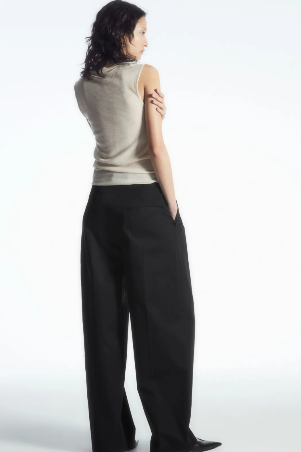 Discount COS RELAXED TAILORED WIDE-LEG PANTS BLACK