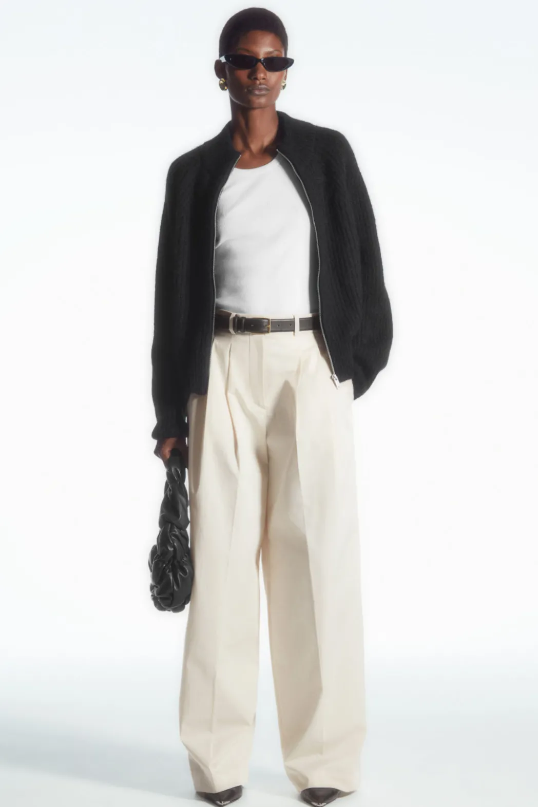 COS RELAXED TAILORED WIDE-LEG PANTS CREAM